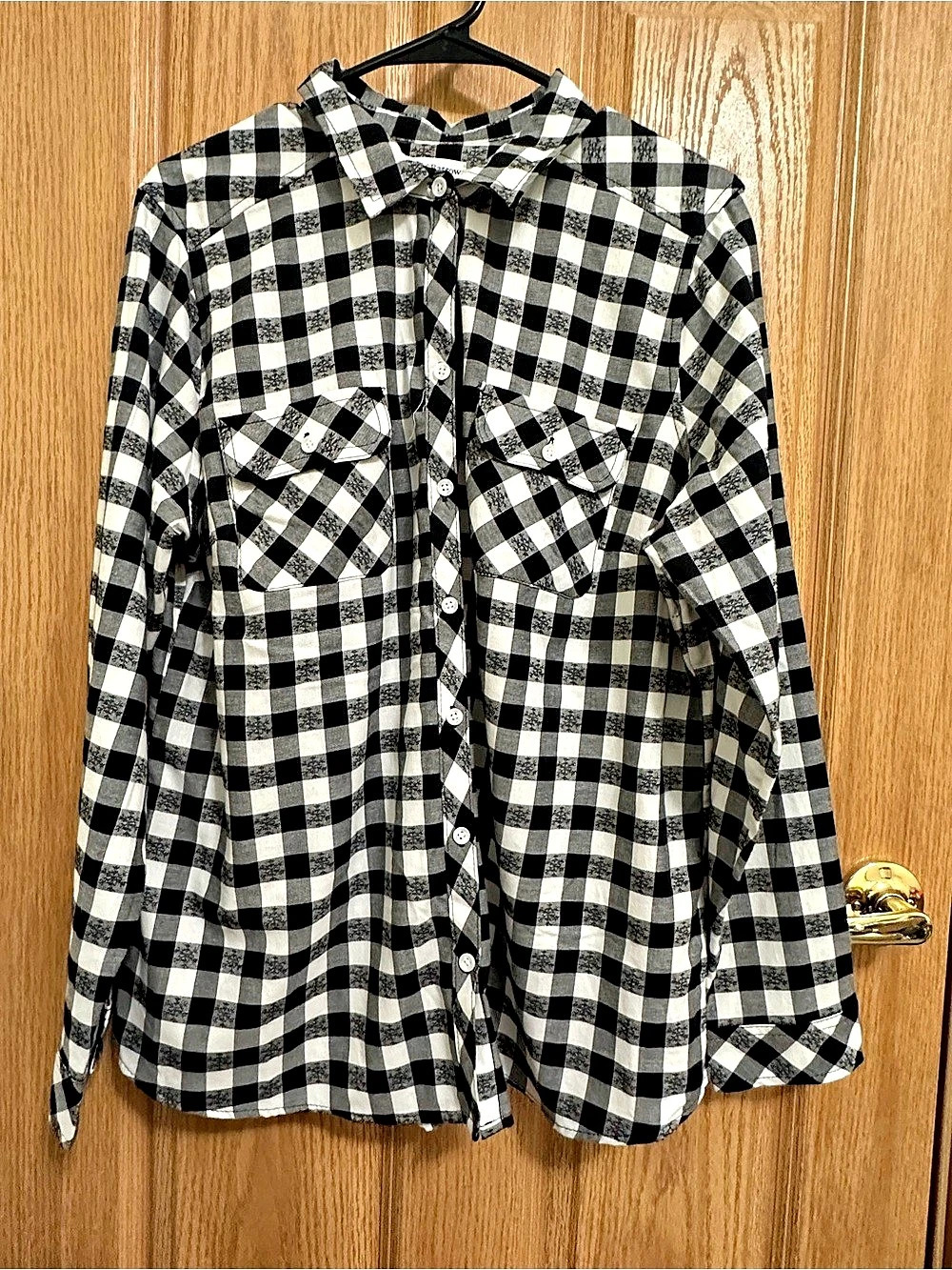 Croft & Barrow Snowflake Checkered Cotton Button Down Shirt in Black & White Siz